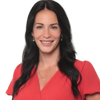 Laurye Domaine, courtière hypothécaire passionnée et dédiée à ses clients